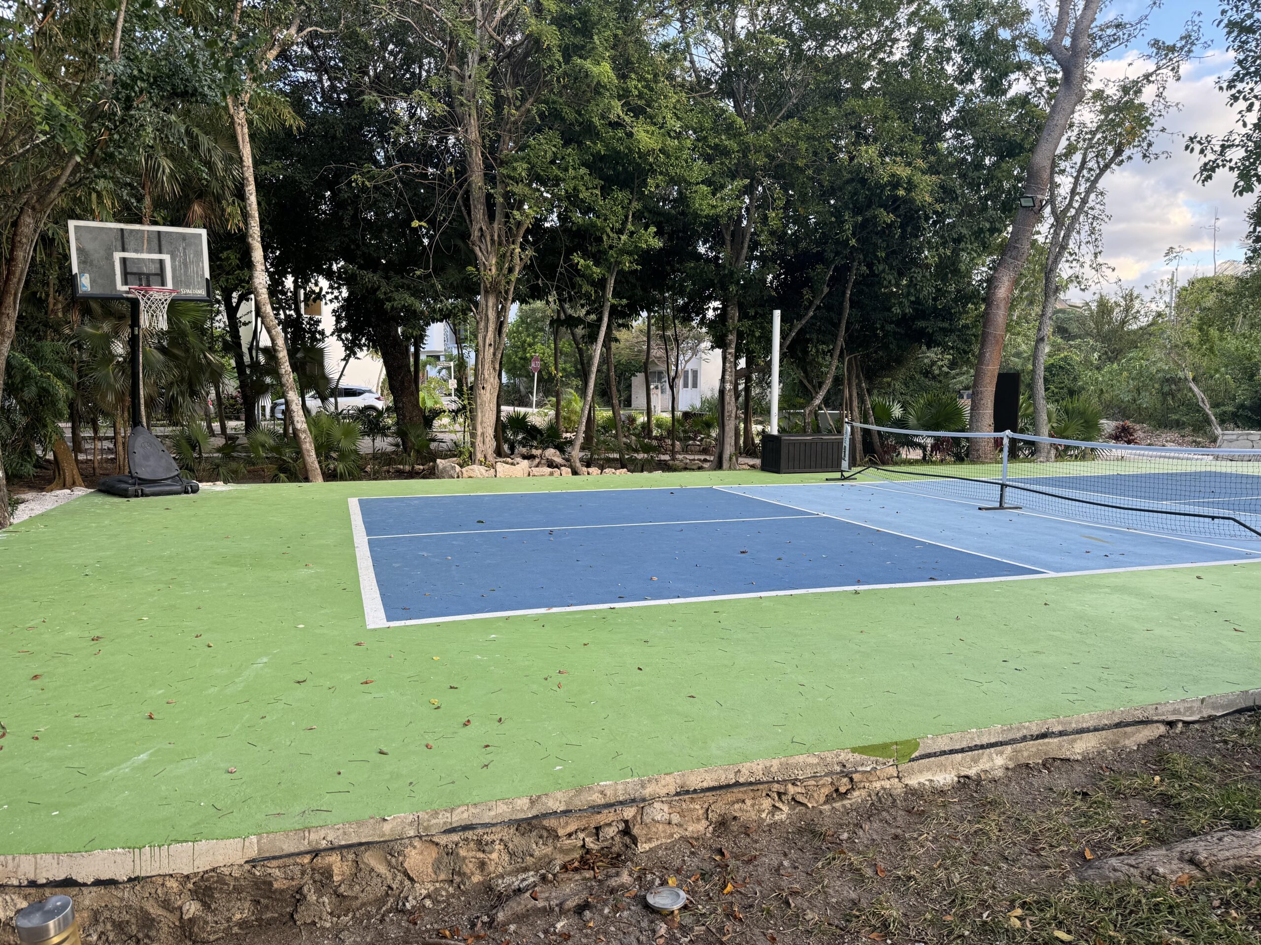 Pickleball court-min